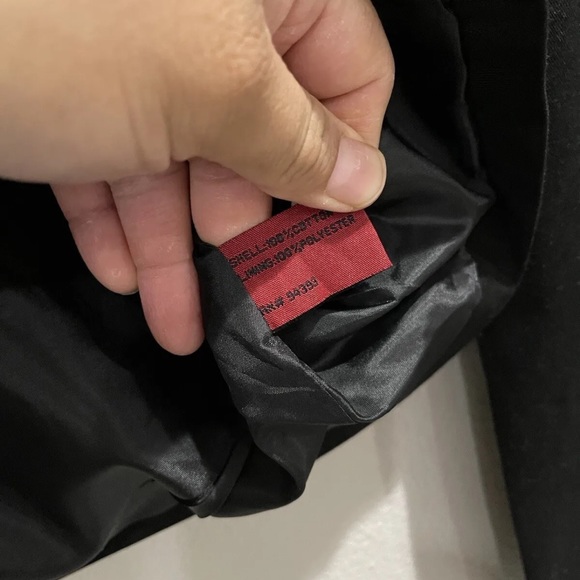 Coffee Shop Red NYC Black Blazer Jacket Chain Link Embellished Shoulder Small - Picture 6 of 8